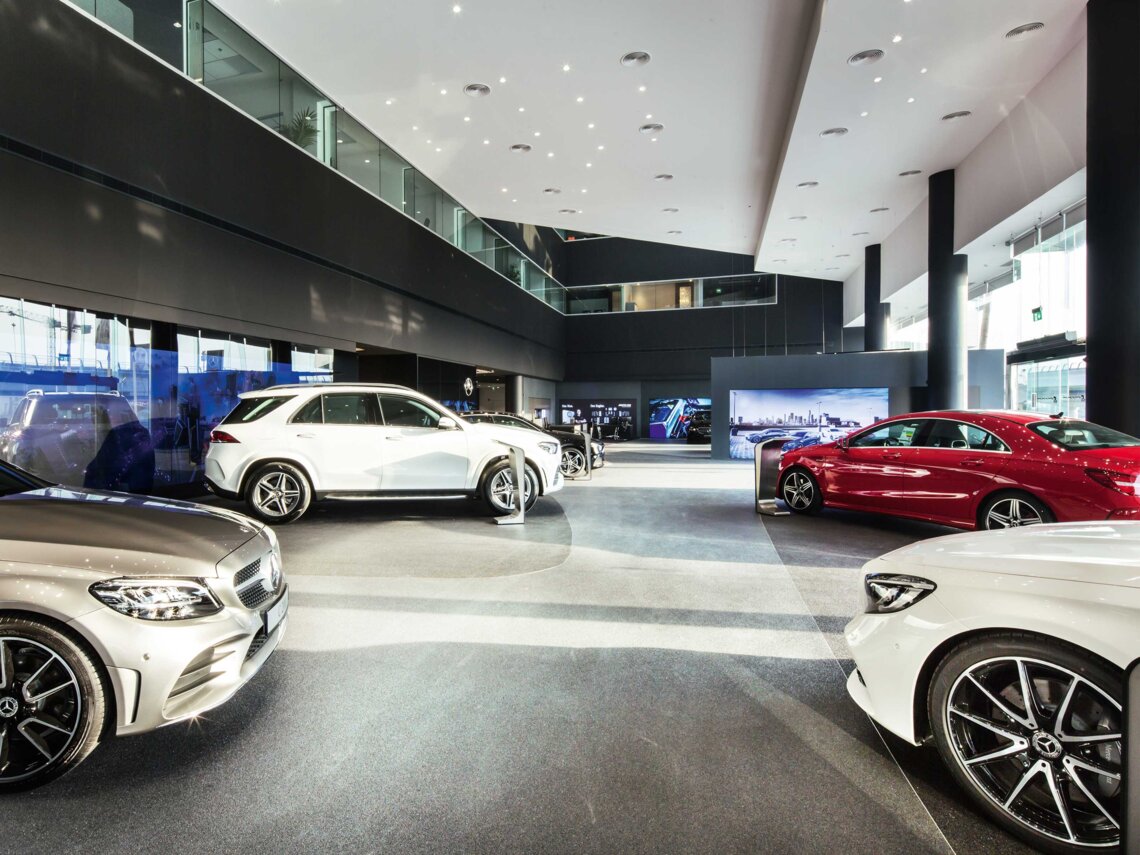 Mercedes Benz Showroom